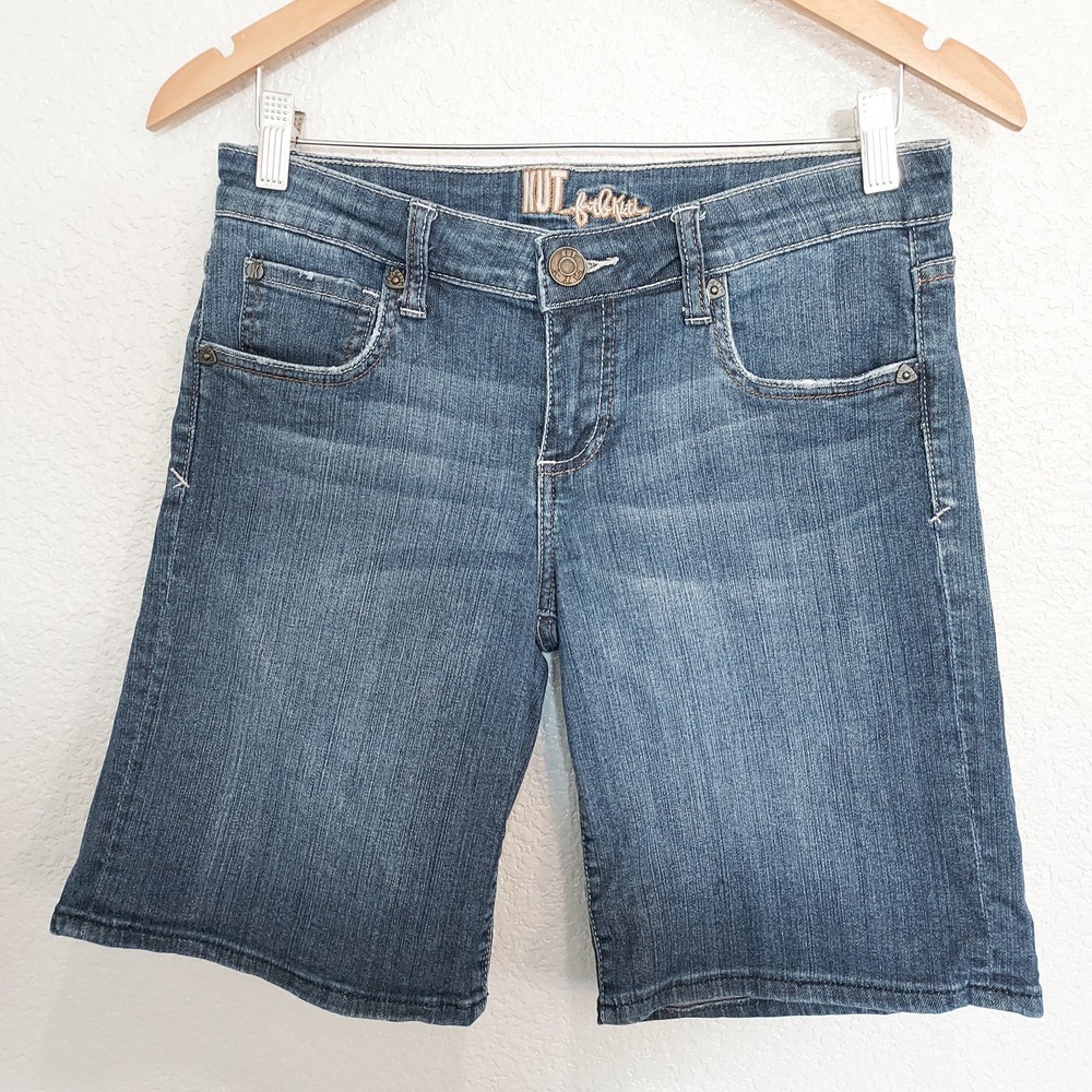 5th & Ocean Women’s Mid Wash Denim Shorts - Blue